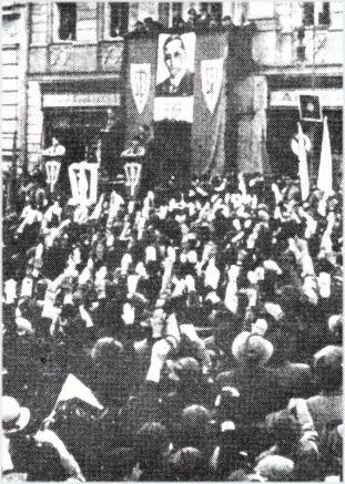 Fotografie von der Demonstration der Sudetendeutschen Partei in Reichenbart/Liberec am 1. Mai 1938