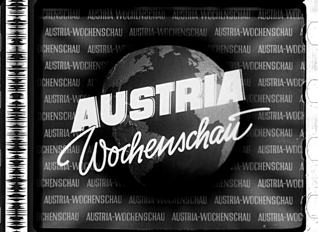 Kader aus dem Vorspann zur Austria-Wochenschau. Am linken Rand ist die optische Tonspur zu sehen. Text: Austria-Wochenschau