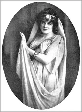 Maria Jeritza als Ariadne (in der Oper Ariadne auf Naxos von Richard Strauss) 1917.