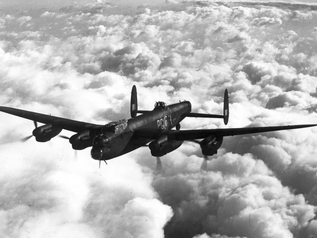 Ein britischer Avro-Lancaster-Bomber im Zweiten Weltkrieg