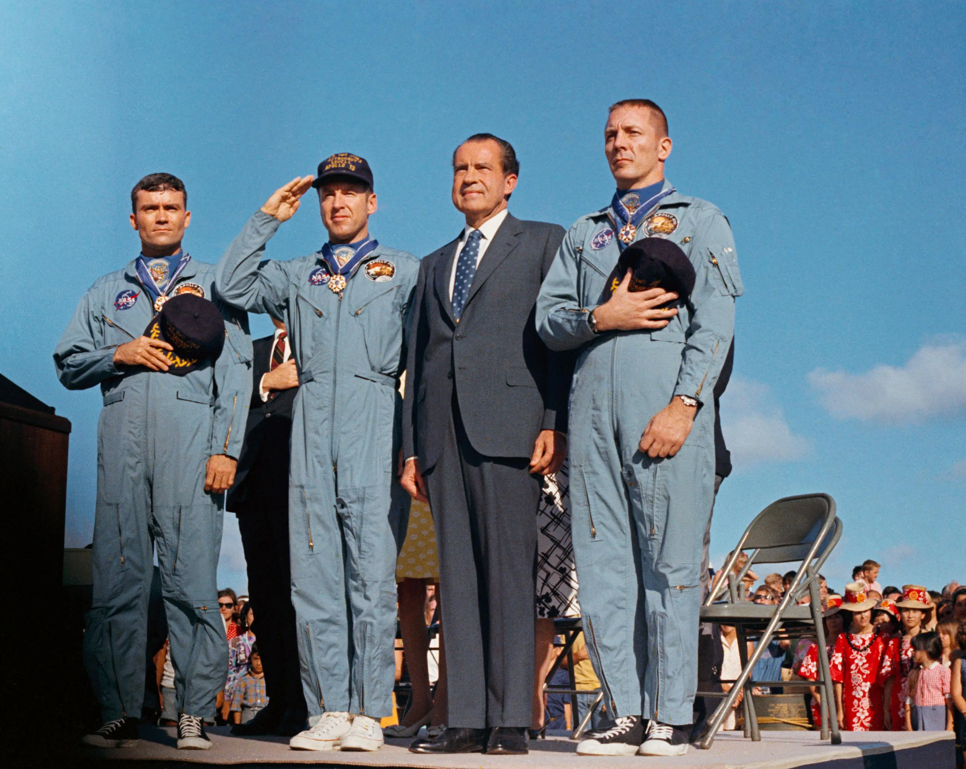 US-Präsident Nixon und die Crew von Apollo 13 nach deren Rückkehr zur Erde