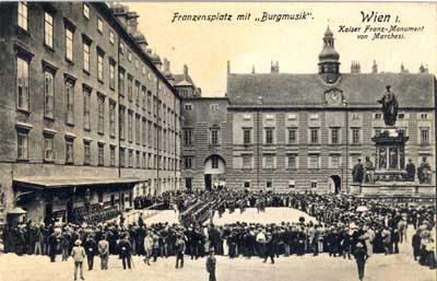 <p>Aufziehen der Burgwache in Wien</p>