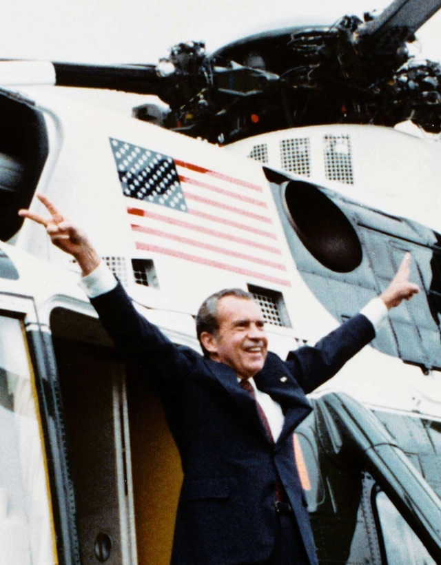 9. August 1974 - Richard M. Nixon verlässt das Weiße Haus.